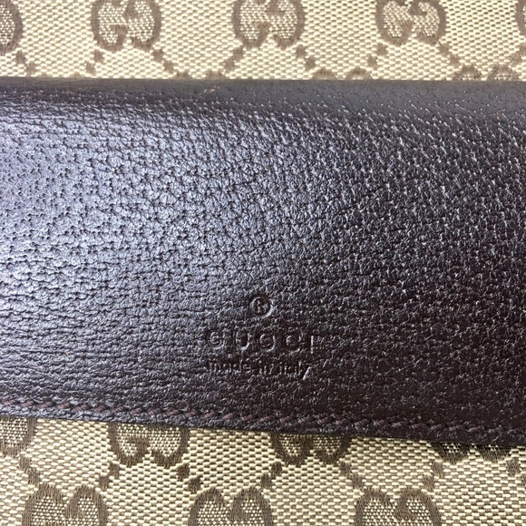 Authentic Gucci brown monogram messenger bag - Picture 12 of 16